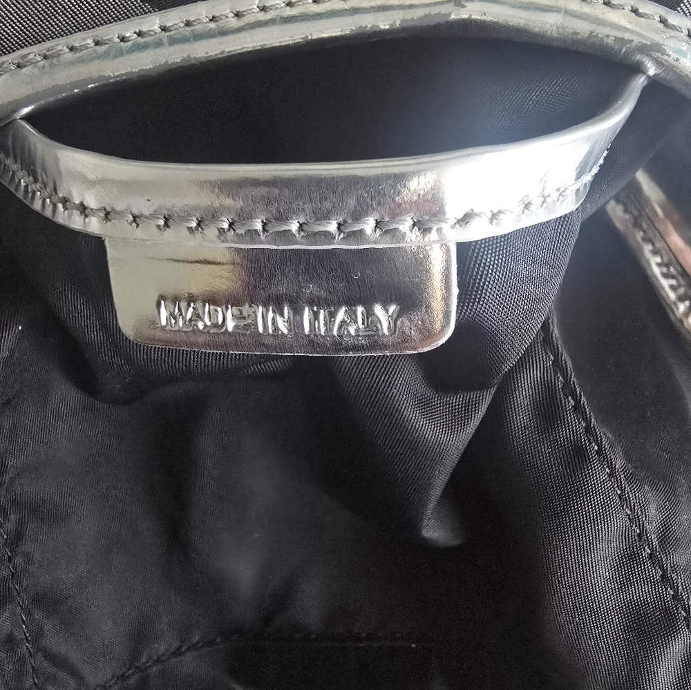 Burberry Metalic Beat Check Small Brooklyn Hobo - Picture 10 of 17